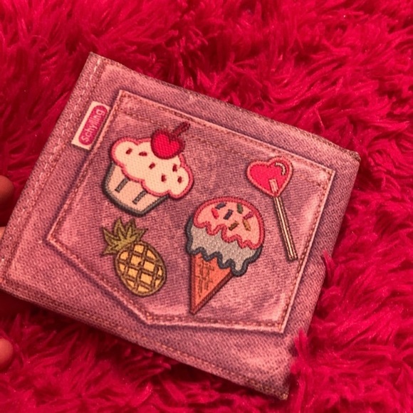 3 Bundle of Kids Zipper Coin Pouches and Wallet! - Picture 3 of 9